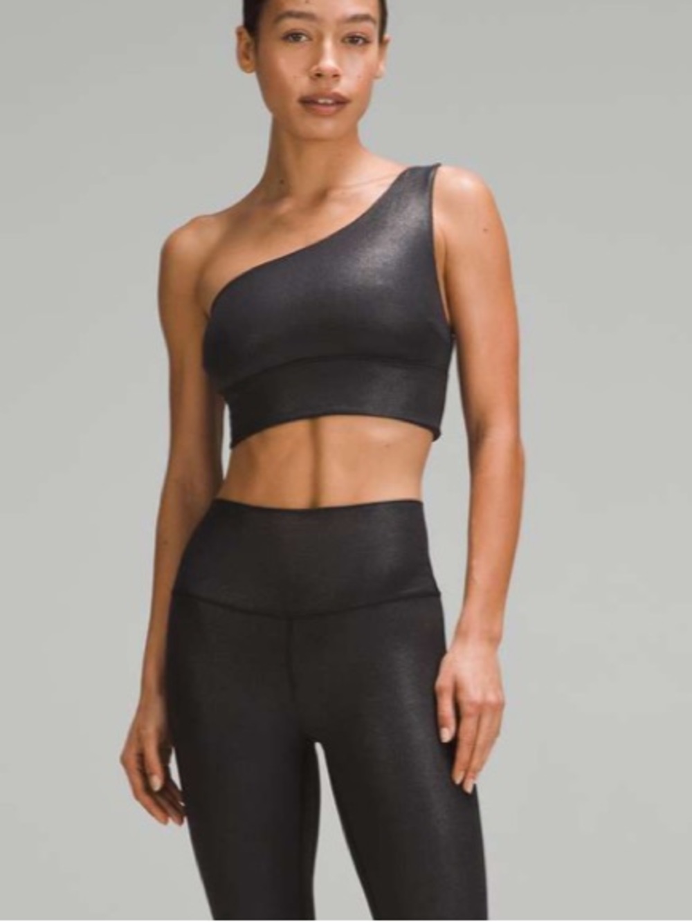 38. Lululemon Align Asymmetrical Ribbed Bra *Light Support C/D Cup Shine
Black